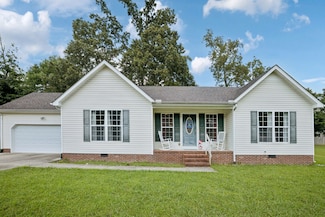 525 Indian Springs Cir, Manchester, TN 37355