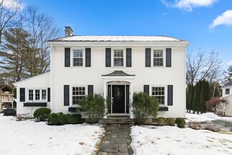 11 Maurice Rd, Wellesley, MA 02482