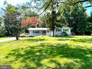 148 Buttonwood Ln, Cinnaminson, NJ 08077