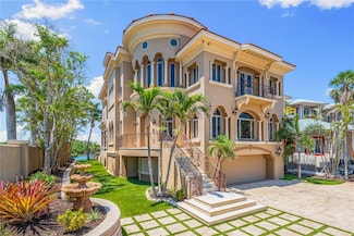 290 N Washington Dr, Sarasota, FL 34236