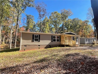 154 Lester Dr, Lexington, NC 27292
