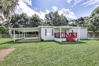 5610 Cherry Tree Dr, Lakeland, FL 33811