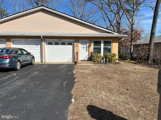 21 Sycamore Rd, Manahawkin, NJ 08050