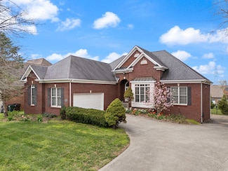217 Juniper Dr, Nicholasville, KY 40356