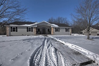 3275 Tohill Ln, Decatur, IL 62521