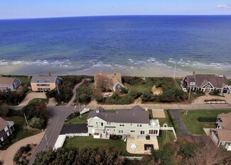3 Luscombe Ln, Dennis, MA 02638