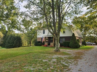 530 Freeport Rd, Butler, PA 16002