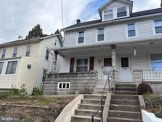 836 Scenic Dr, Mohnton, PA 19540