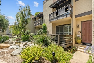 21800 Marylee St Unit 58, Woodland Hills, CA 91367