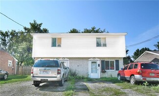 1512 Field St NW, Canton, OH 44709