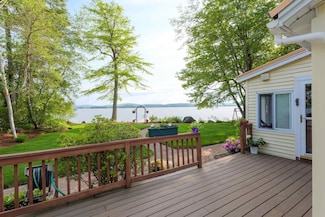 18 Black Cat Island Rd, Moultonborough, NH 03254