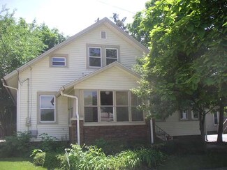 1111 Revell Ave, Rockford, IL 61107