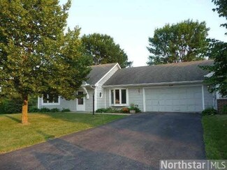 514 514 Devonshire Dr, Norwood Young America, MN 55397