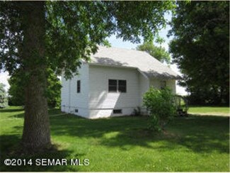 11946 730th St, Blooming Prairie, MN 55917