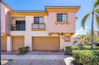 4780 Grand Cypress Cir N, Coconut Creek, FL 33073