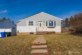 39 S Church St, Perth Amboy, NJ 08861