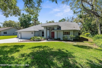 18663 Autumn Lake Blvd, Hudson, FL 34667