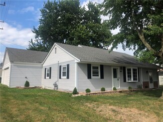 218 E South St, Ladoga, IN 47954