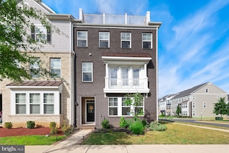 1544 Meadowlark Glen Rd, Dumfries, VA 22026