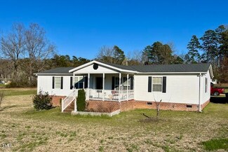 59 Willow Lake Rd, Roxboro, NC 27574