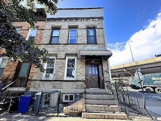 151 Kingsland Ave Unit 2, Brooklyn, NY 11222
