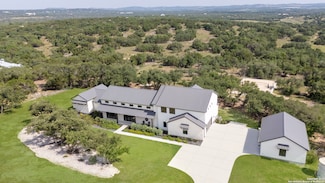 865 Earle Oak Ave, Bulverde, TX 78163