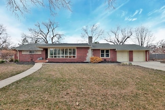 315 Courtleigh St, Wichita, KS 67218