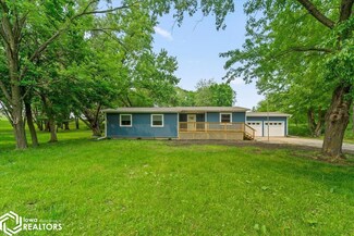 11698 County Highway S33, Iowa Falls, IA 50126