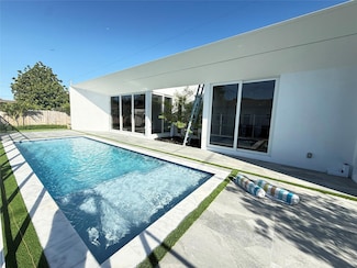 12245 SW 29th Ter Adu, Miami, FL 33175