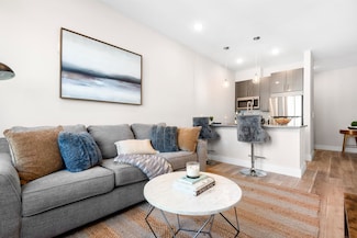 89 Jordan Ave Unit 604, Jersey City, NJ 07306