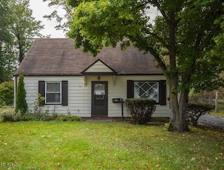 23294 Williams Ave, Euclid, OH 44123