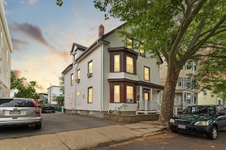 15 Morris St, Lynn, MA 01905