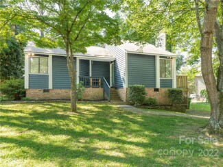9100 Nathaniel Russell Ln, Charlotte, NC 28227