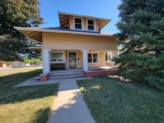 311 4th St, Scotland, SD 57059