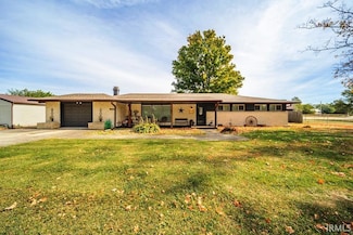 8000 S Maple Dr, Daleville, IN 47334