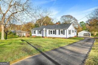 163 Cleveland Ave, Hartwell, GA 30643
