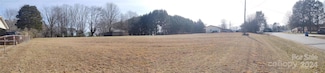 30 W 33rd St, Newton, NC 28658