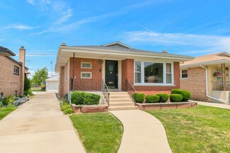 3052 W 100th St, Evergreen Park, IL 60805
