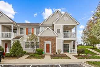 2305 Aurora Dr Unit U27, Pingree Grove, IL 60140