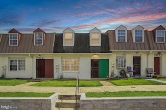 1931 Village Green Dr Unit U-203, Hyattsville, MD 20785