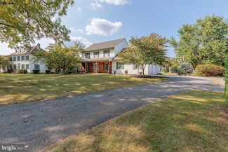 2181 Butter Rd, Lancaster, PA 17601