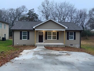440 Sagamore Dr, Tunnel Hill, GA 30755