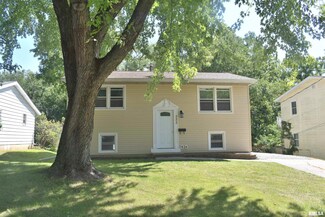 333 5th Street Ct, Silvis, IL 61282