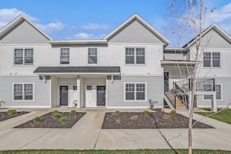 2102 Sherwood Ave, Holland, MI 49423