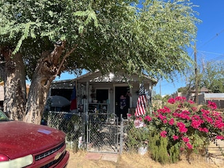 1921 Miller St, Bakersfield, CA 93305