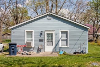 226 S Harrison St, Litchfield, IL 62056
