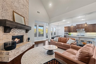 1100 Wedgewood Dr, Forney, TX 75126