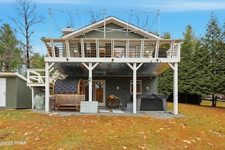 108 Bugle Ct, Lackawaxen, PA 18435