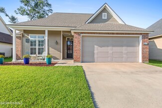 209 Oak Path Dr, Carencro, LA 70520