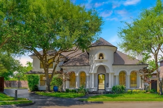 4001 Memorial Ct, Carrollton, TX 75010